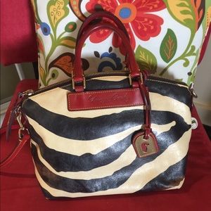 Dooney & Bourke Vintage dome shopper tote